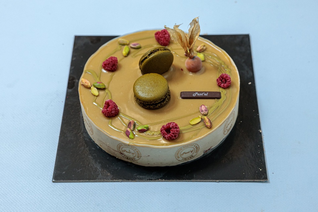 CAMELLIA TORTE 2000
