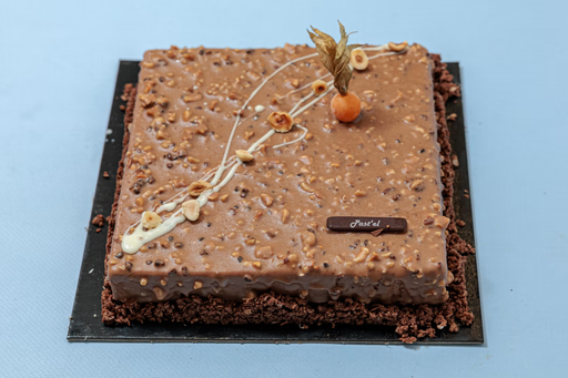 [TR008] BUENO TORTE 1800